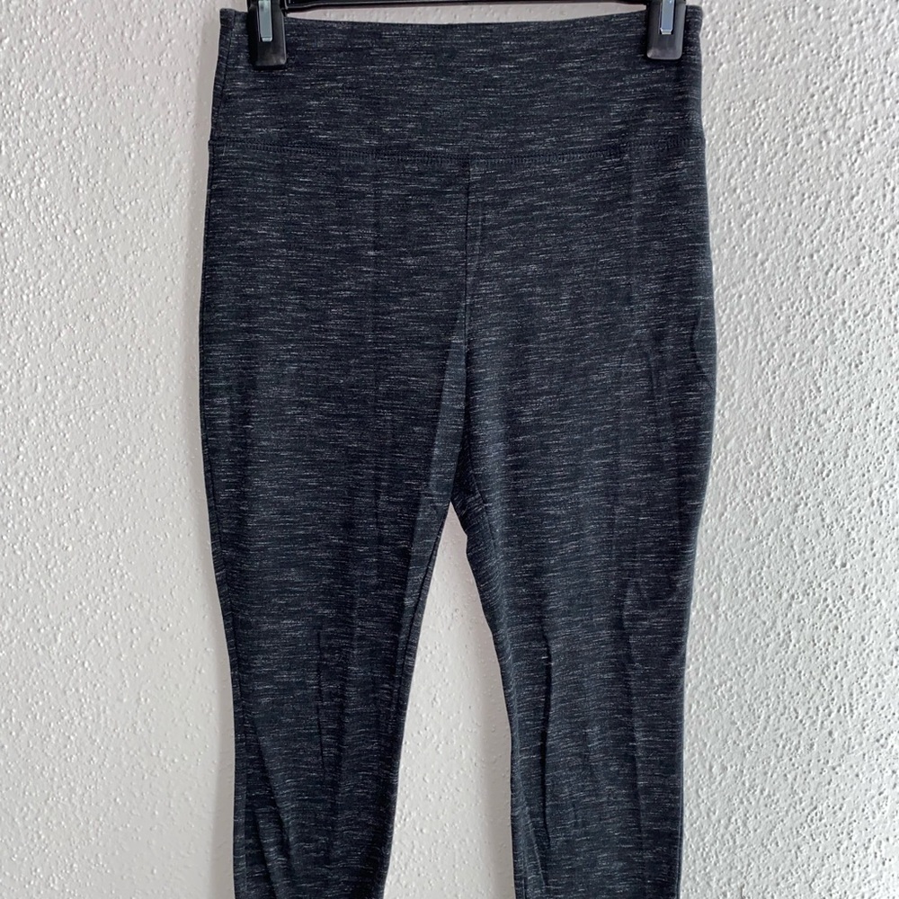 b&w leggings